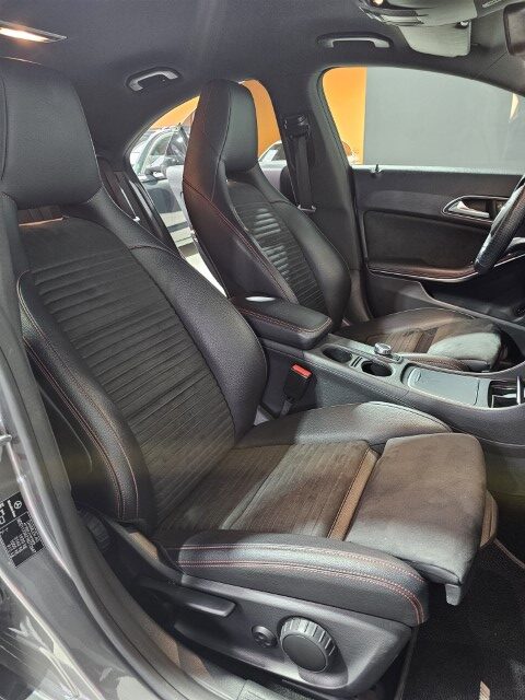 Mercedes CLA180 AMG PACK