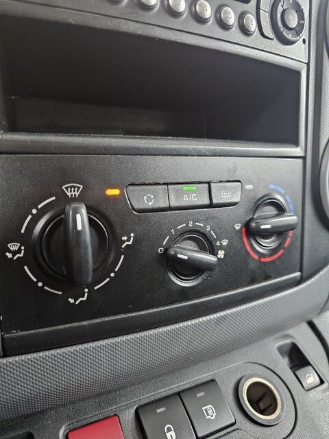 Citroen Berlingo 1.6d 3 zitpl