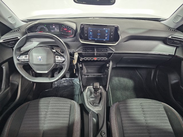 Peugeot 2008 1.5 BlueHDi Allure