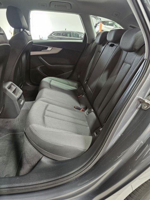 Audi A4 Avant 2.0 TDi S Tronic