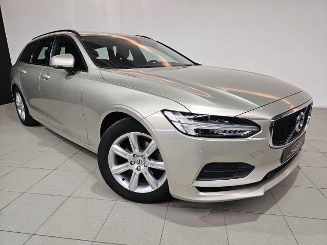 Volvo V90 2.0 D3 Momentum