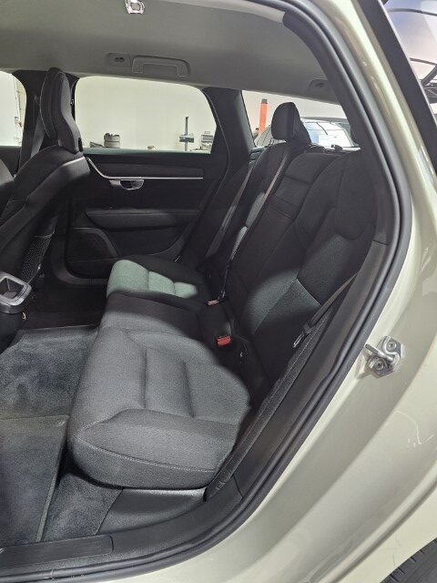 Volvo V90 2.0 D3 Momentum