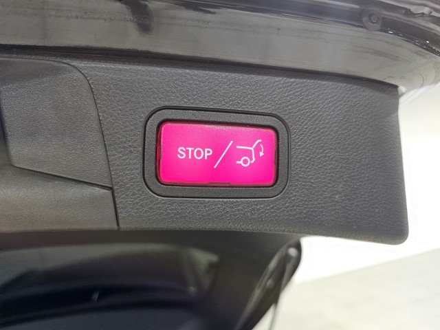 Mercedes C300 e PHEV AMG PACK