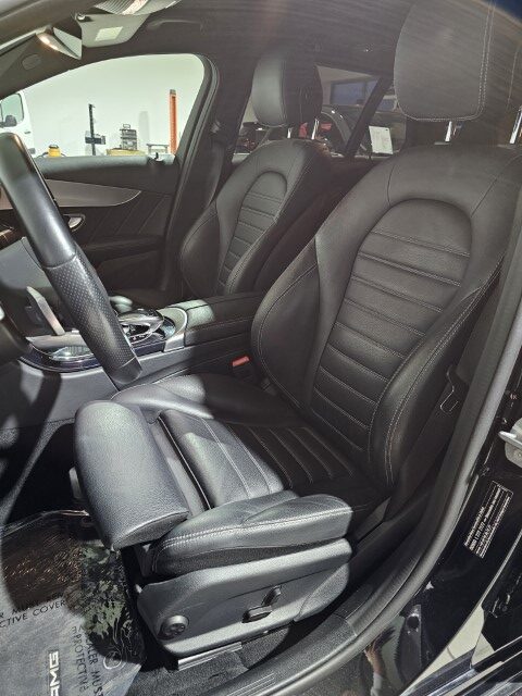 Mercedes C300 e PHEV AMG PACK