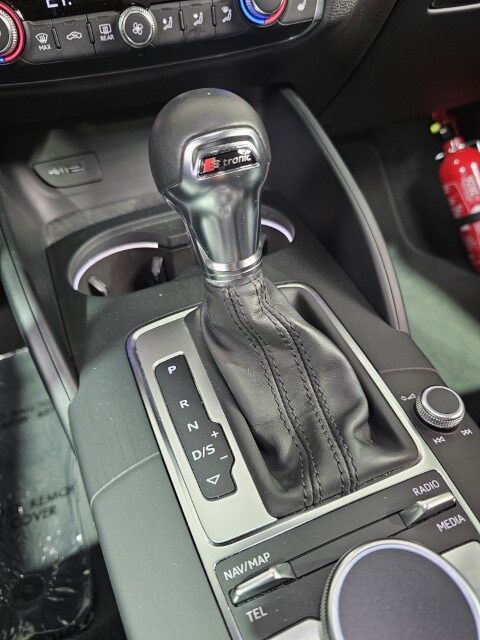 Audi A3 35 TDi S Line S Tronic