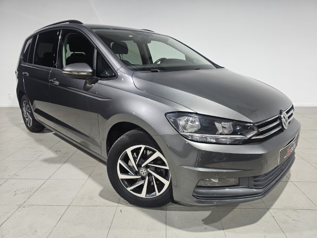 Volkswagen Touran 1.4 TSI Sound