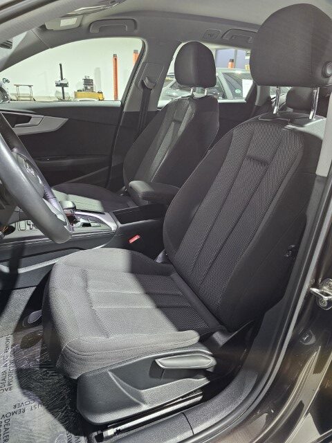 Audi A4 2.0 TDi S Tronic
