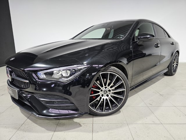 Mercedes CLA180d AMG PACK