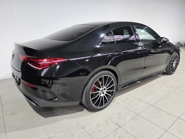 Mercedes CLA180d AMG PACK