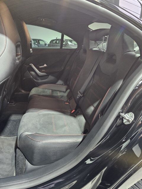 Mercedes CLA180d AMG PACK