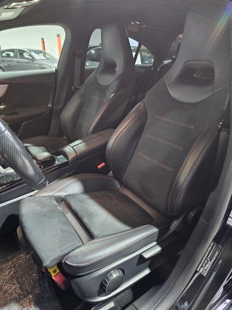 Mercedes CLA180d AMG PACK