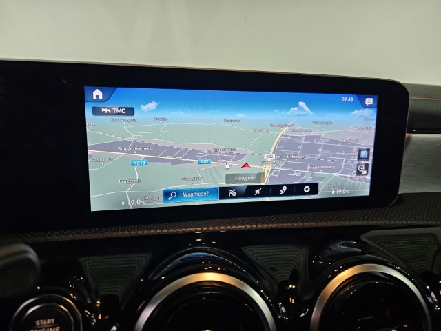 Mercedes CLA180d AMG PACK