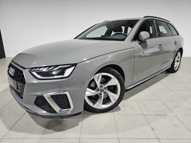 Audi A4 Avant TDi 35 S Line S Tronic