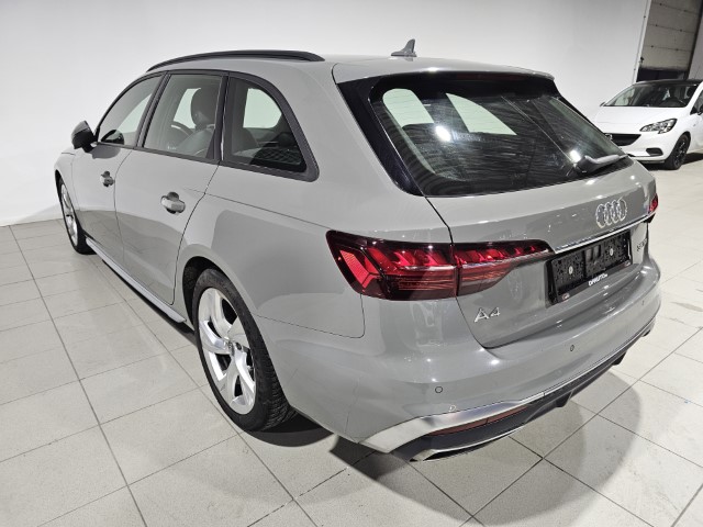 Audi A4 Avant TDi 35 S Line S Tronic