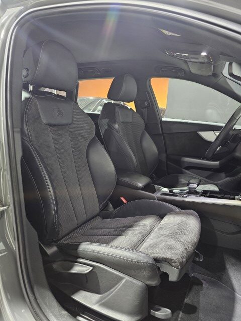 Audi A4 Avant TDi 35 S Line S Tronic