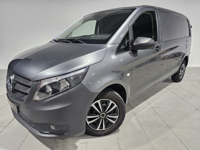 Mercedes Vito 114 CDI L1 - Automaat - 3zitpl