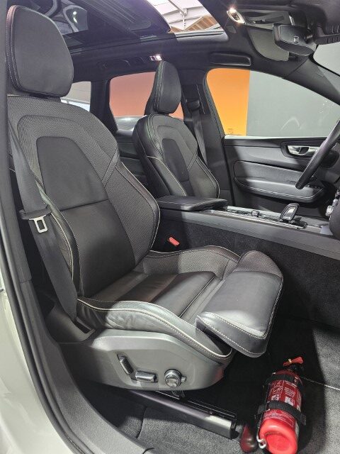 Volvo XC60 2.0 T6 AWD PHEV Inscription Geartronic
