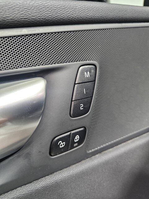 Volvo XC60 2.0 T6 AWD PHEV Inscription Geartronic
