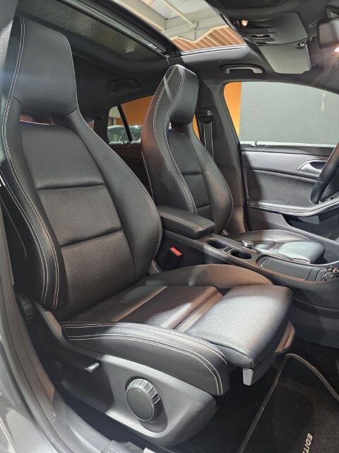 Mercedes CLA200 AMG PACK