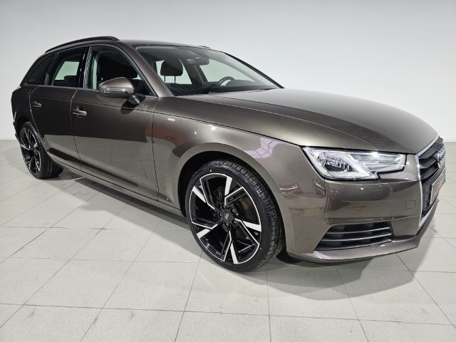 Audi A4 2.0 TDi S Tronic