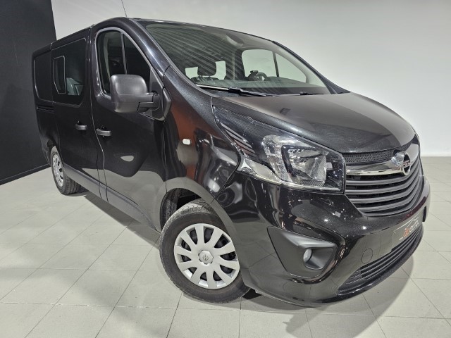 Opel Vivaro LICHTE VRACHT - 5 ZITPL
