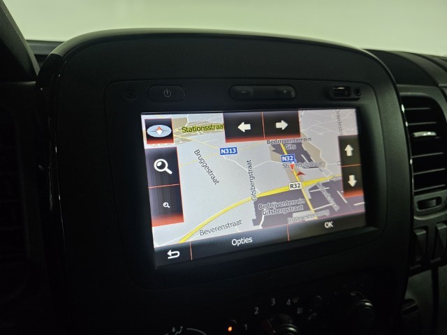 Opel Vivaro LICHTE VRACHT - 5 ZITPL