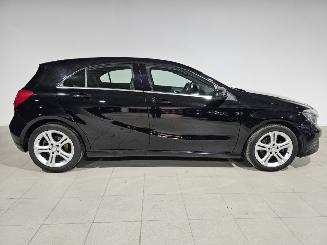 Mercedes A180d