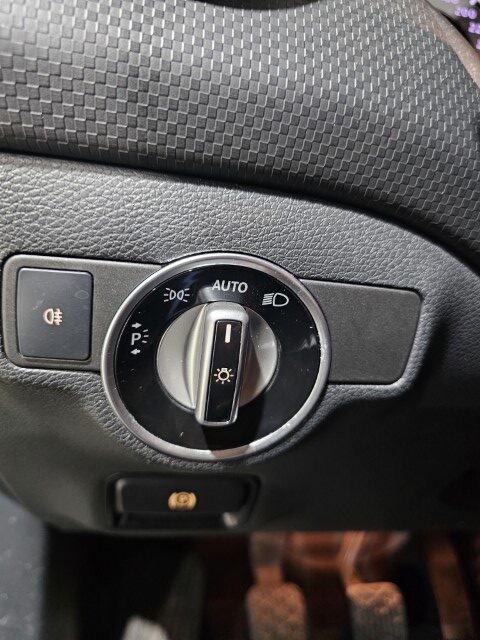 Mercedes A180d