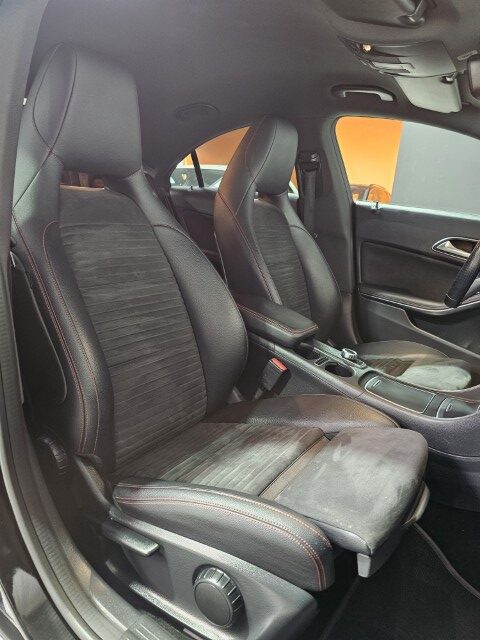 Mercedes CLA180d AMG Pack