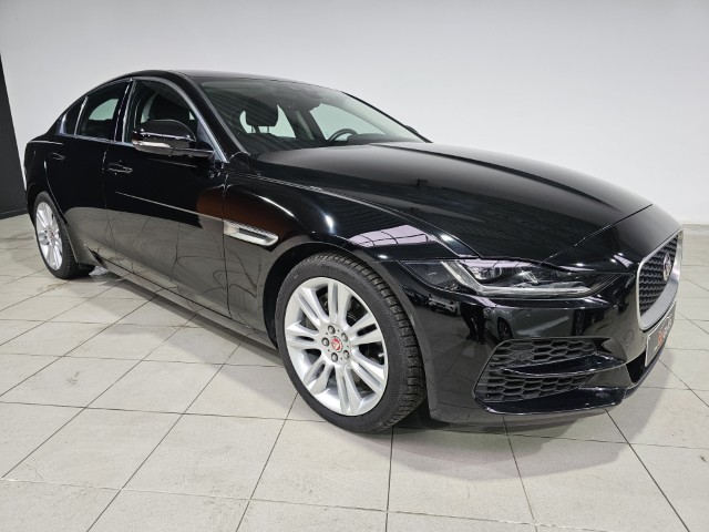 Jaguar XE 2.2 T P250 S