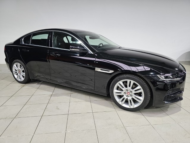 Jaguar XE 2.2 T P250 S
