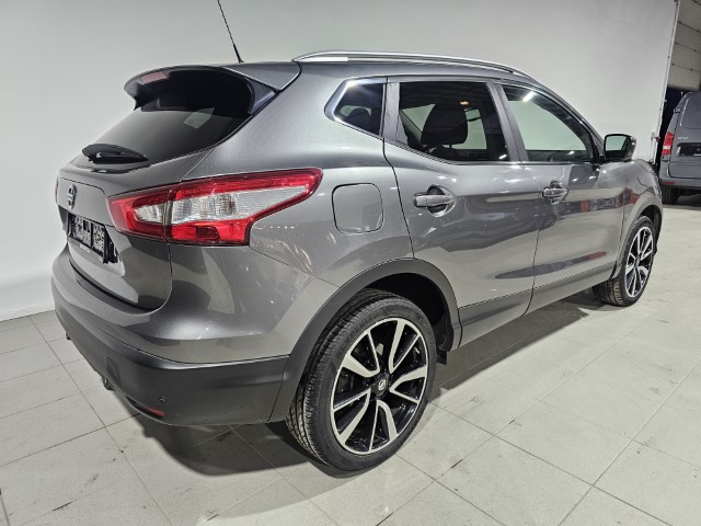 Nissan Qashqai 1.2 DIG-T 2WD