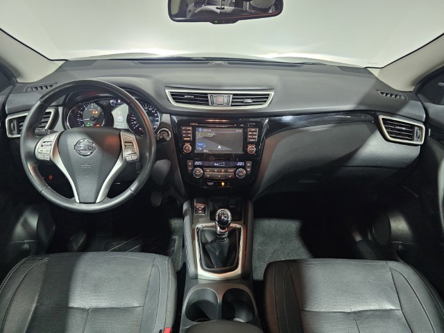 Nissan Qashqai 1.2 DIG-T 2WD