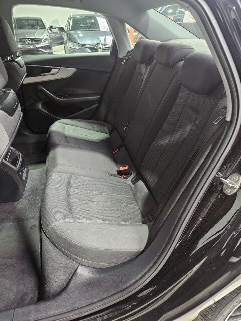 Audi A4 2.0 TFSI S Tronic