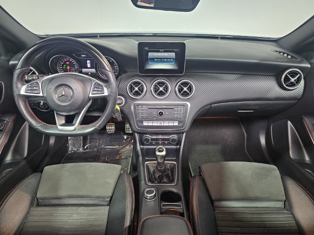Mercedes A180 AMG PACK