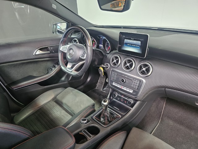 Mercedes A180 AMG PACK