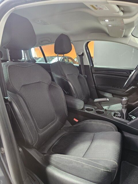 Renault Megane 1.2 TCe Energy Limited