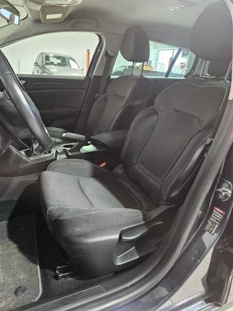Renault Megane 1.2 TCe Energy Limited
