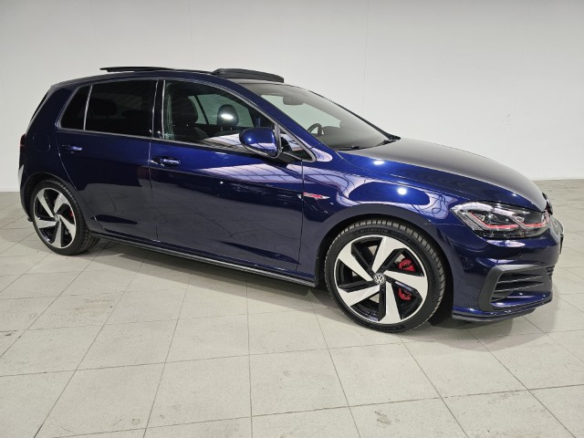 Volkswagen Golf GTI 2.0 TSI DSG