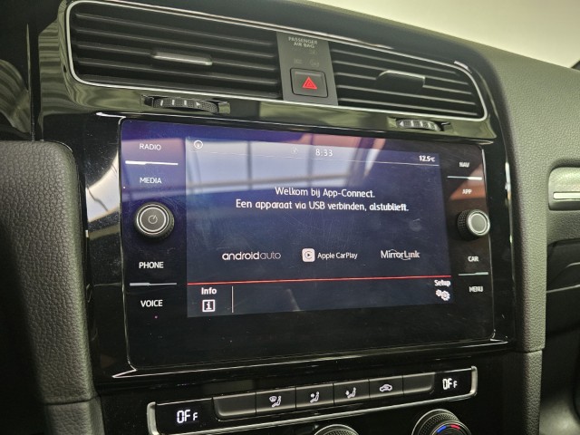Volkswagen Golf GTI 2.0 TSI DSG