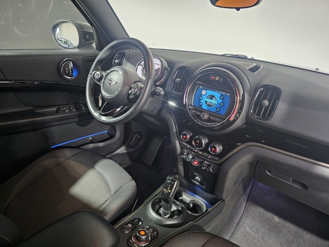 Mini Cooper Countryman 1.5A