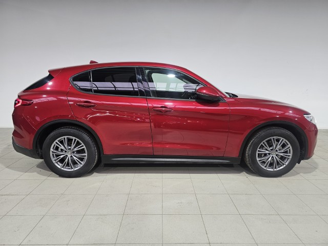 Alfa Romeo Stelvio 2.2
