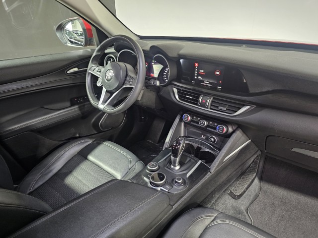 Alfa Romeo Stelvio 2.2