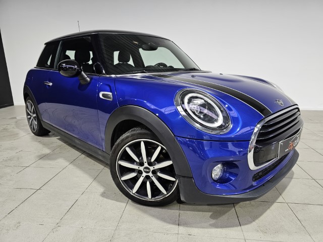 Mini Cooper D 1.5 Automaat