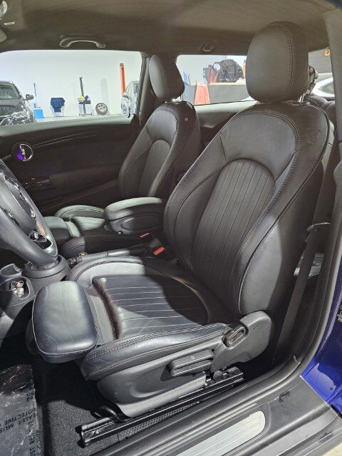 Mini Cooper D 1.5 Automaat