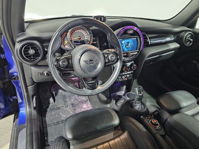 Mini Cooper D 1.5 Automaat