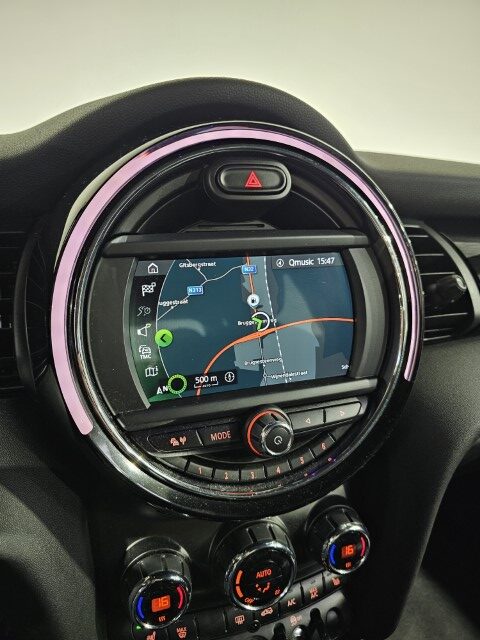 Mini Cooper D 1.5 Automaat