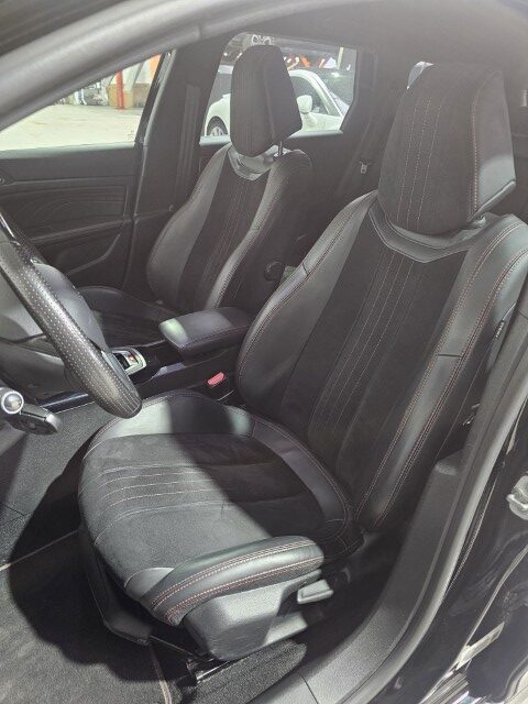 Peugeot 308 1.5 BluehHDi GT LINE