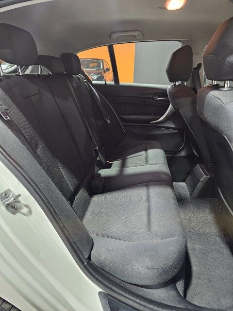 BMW 114i