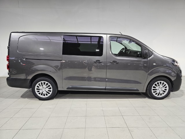 Opel Vivaro 2.0 Lichte vracht - 5 zitpl